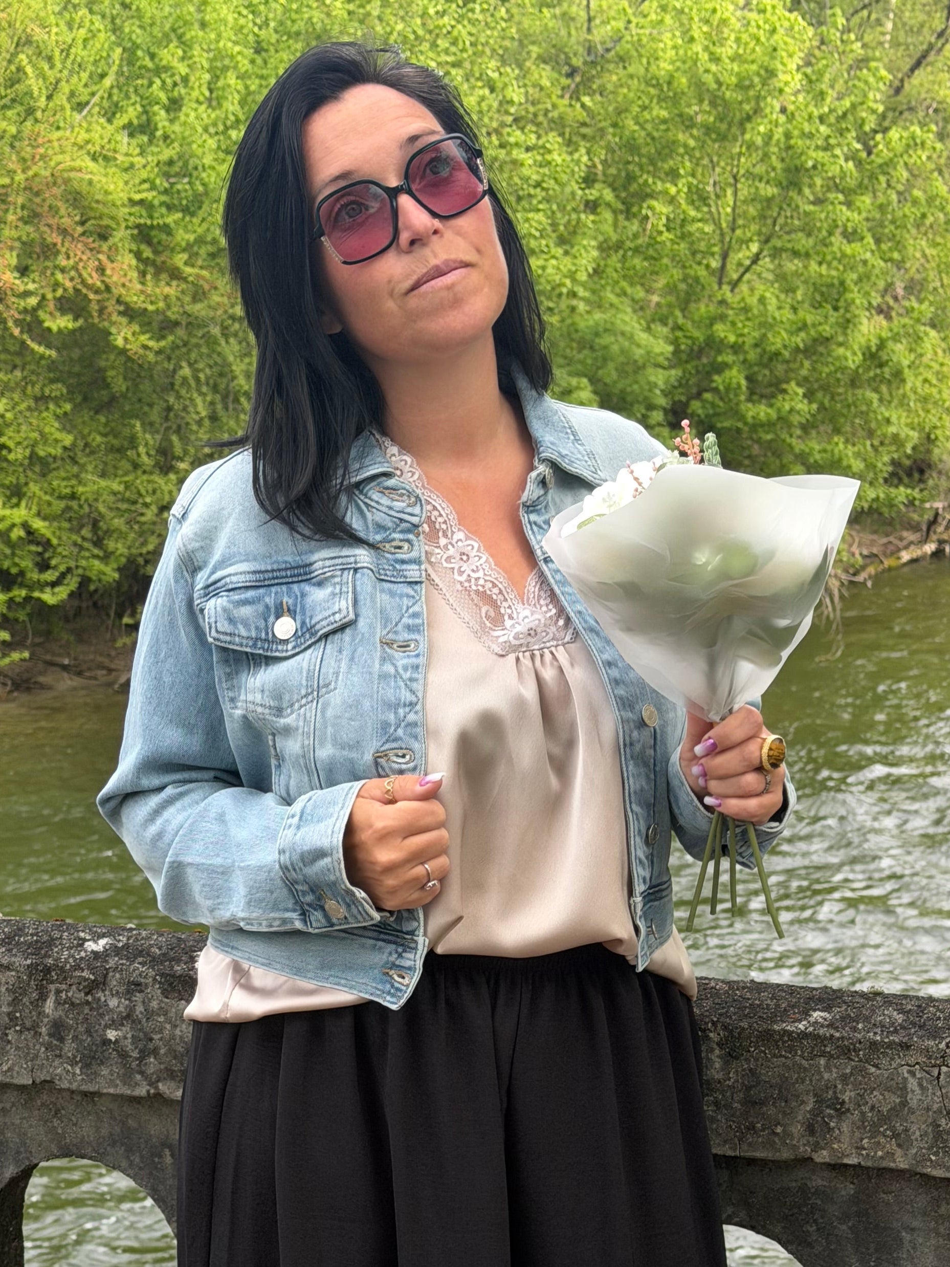 Veste Jean Boléro – Coupe Moderne & Casual Chic