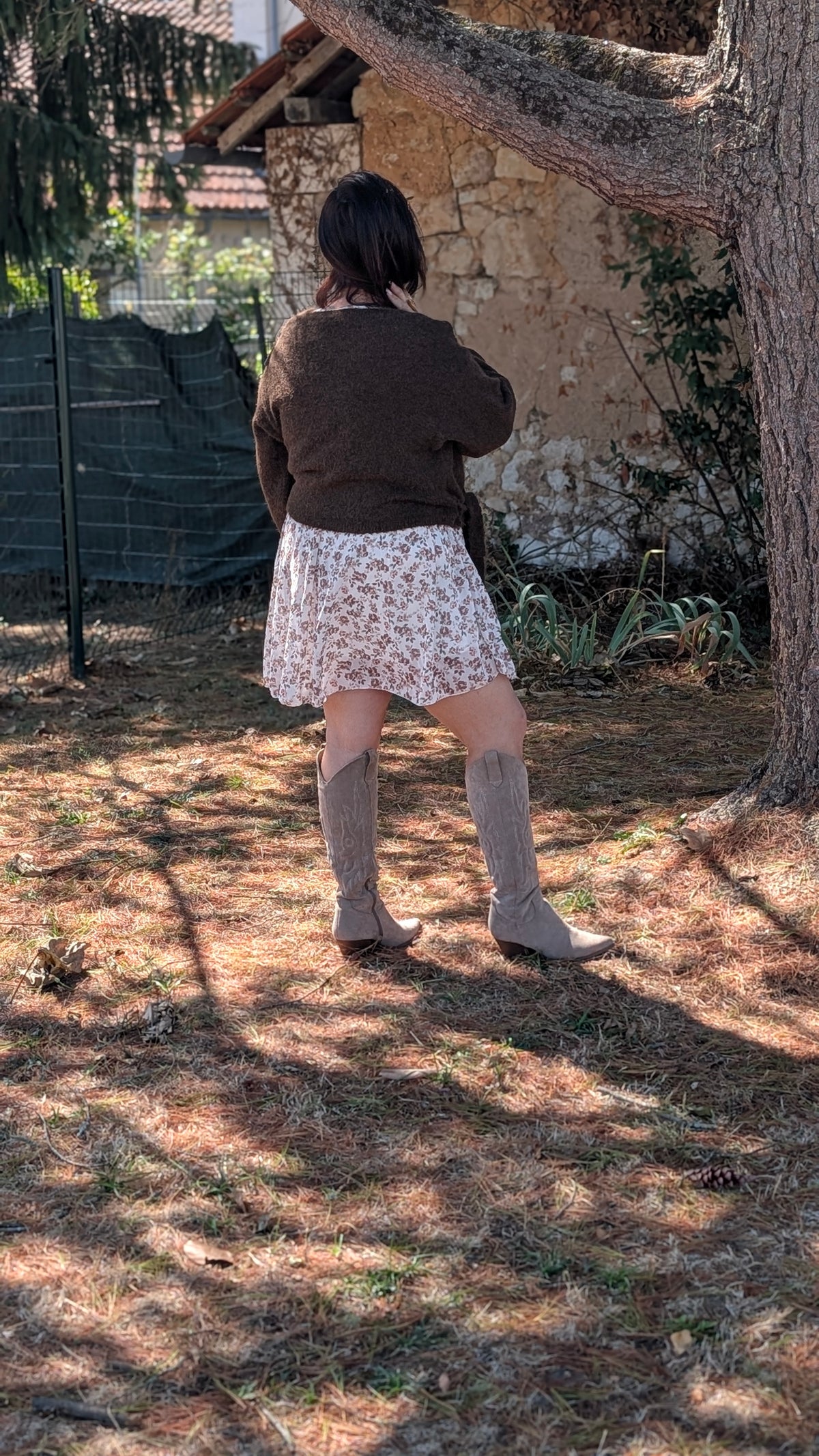 🤎 PULL CACHE-CŒUR CHOCOLAT À NOUER